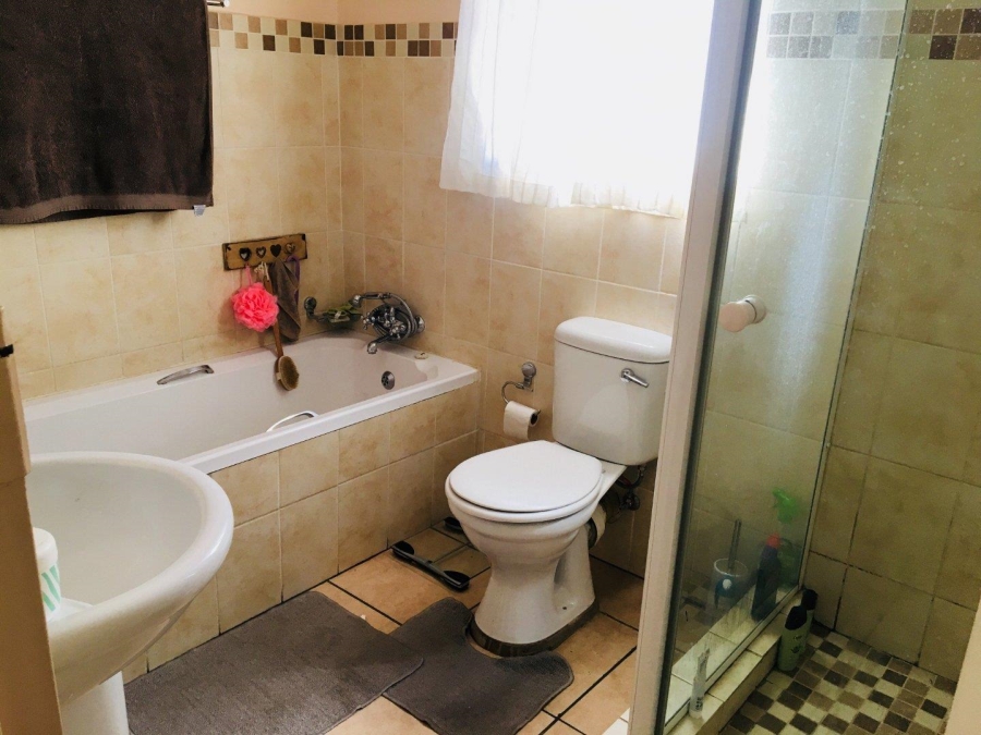 2 Bedroom Property for Sale in Die Bult North West